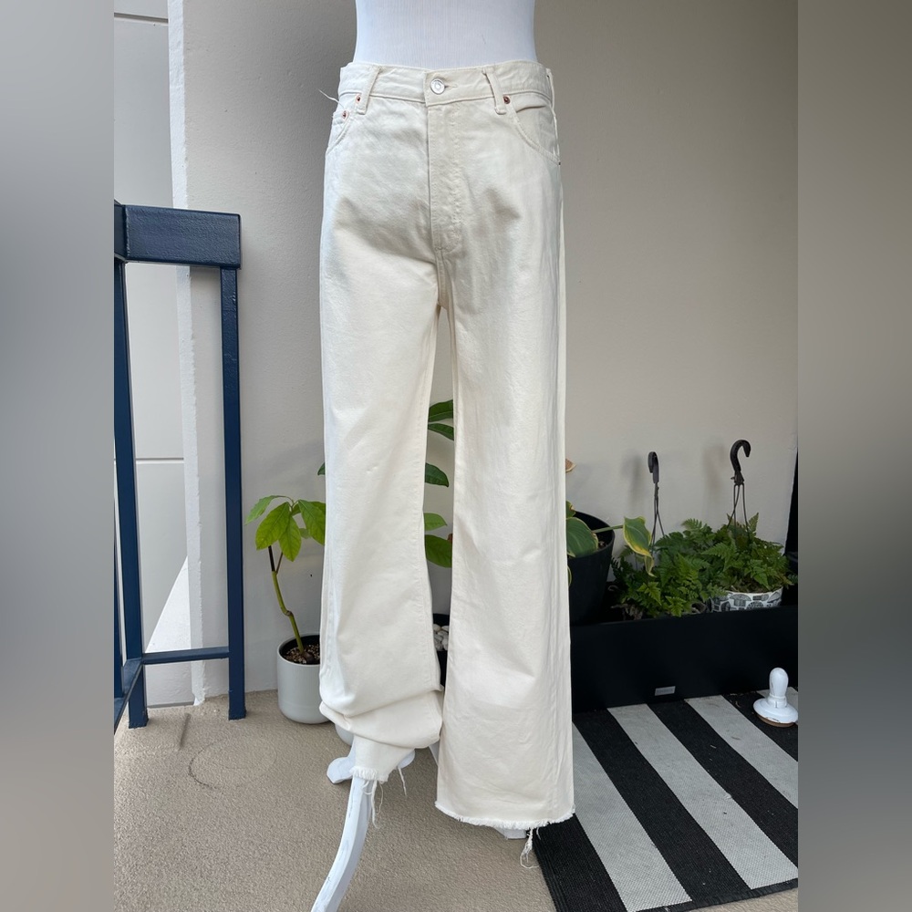 Mango Women's Wide Leg / Straight Jeans in Off- White / Eggshell , US 8